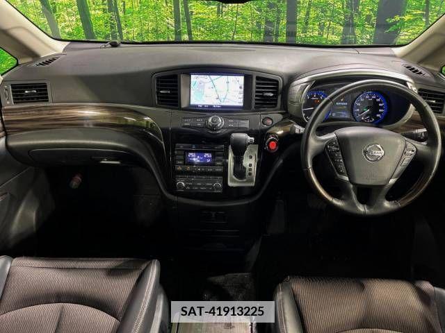 Nissan ELGRAND 2015-07 383626-1