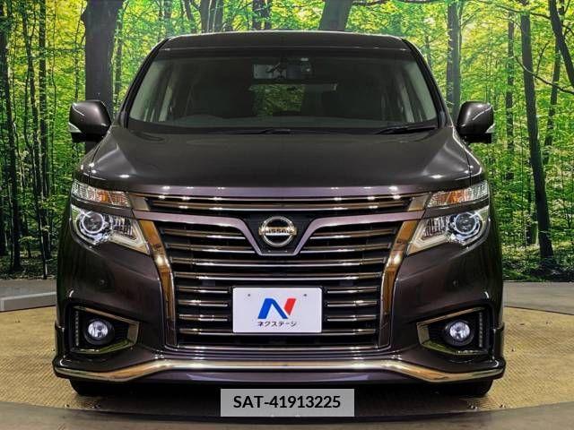 Nissan ELGRAND 2015-07 383626-17