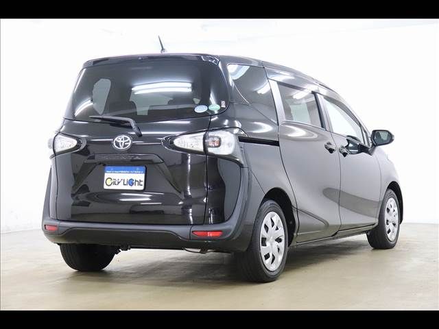 Toyota SIENTA 2018-09 16541-18