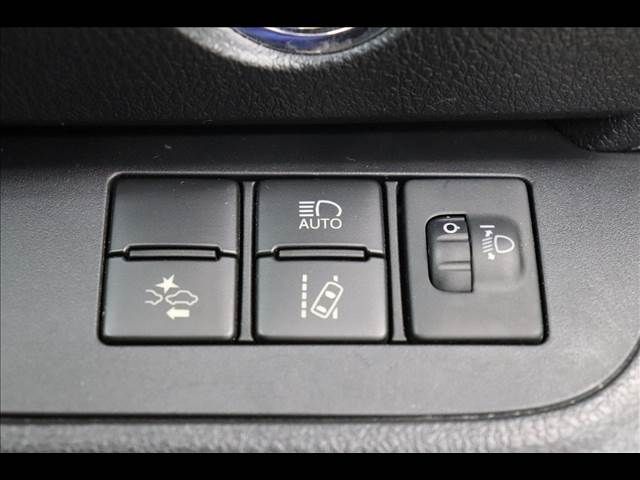 Toyota SIENTA 2018-09 16541-3