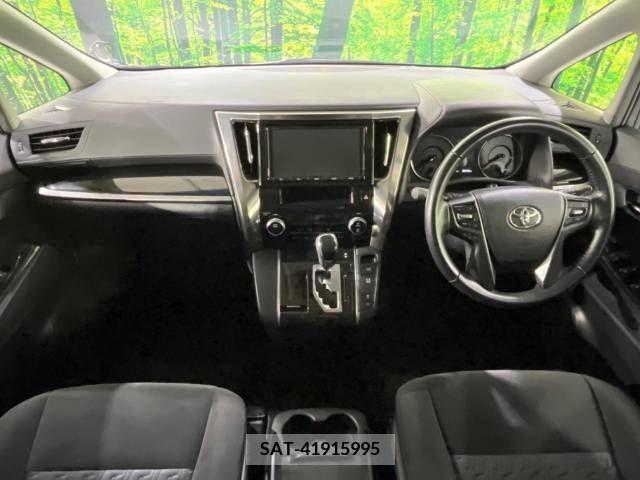 Toyota VELLFIRE 2017-06 209122-1