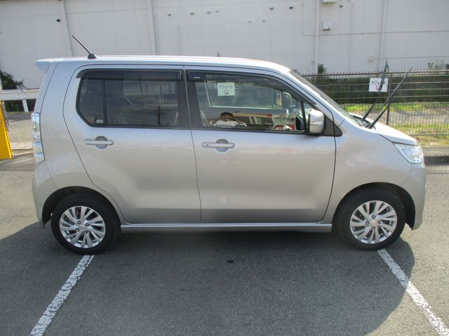 Suzuki WAGON R 2014-09 4606-3