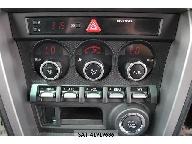 Subaru BRZ 2013-03 320882-3