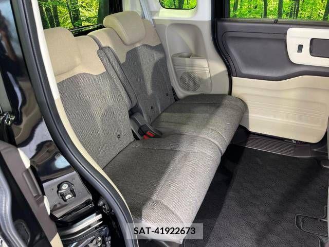 Honda N BOX 2018-08 307185-9