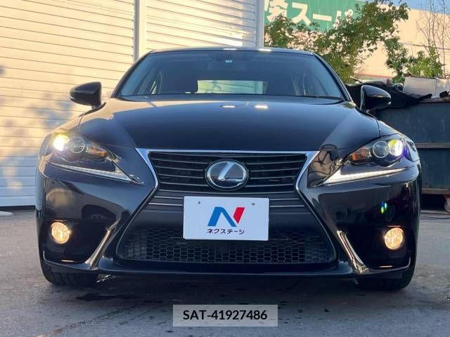 Lexus IS 2014-02 300077-12