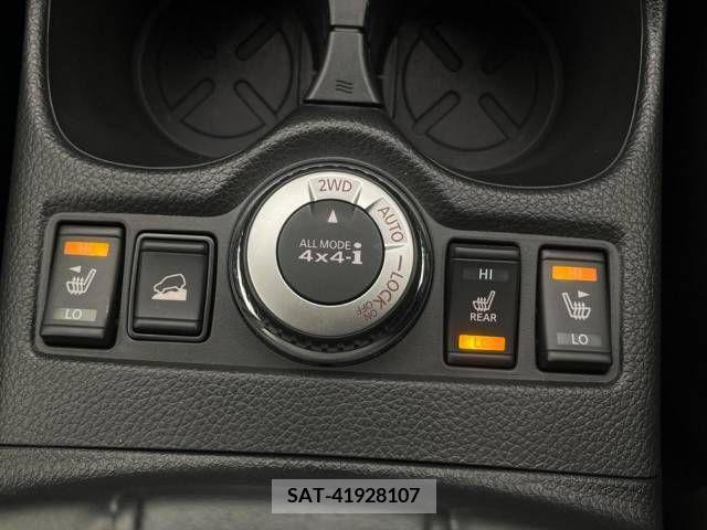Nissan X-TRAIL 2017-11 209085-6