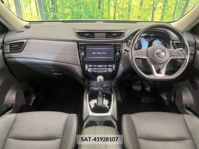 Nissan X-TRAIL 2017-11 209085-1