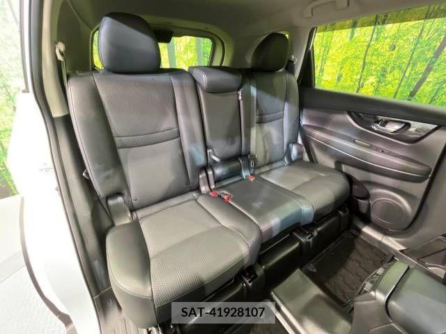 Nissan X-TRAIL 2017-11 209085-11