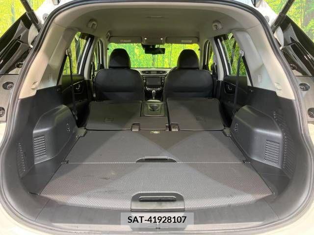 Nissan X-TRAIL 2017-11 209085-12