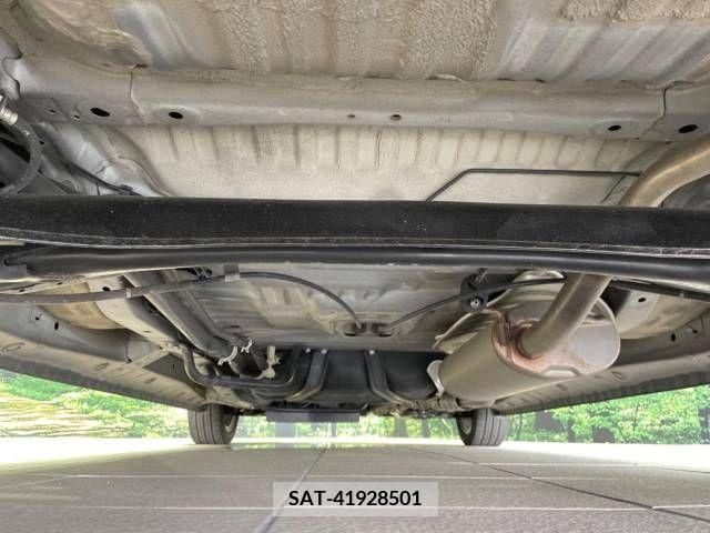 Honda N-ONE 2015-04 307619-19