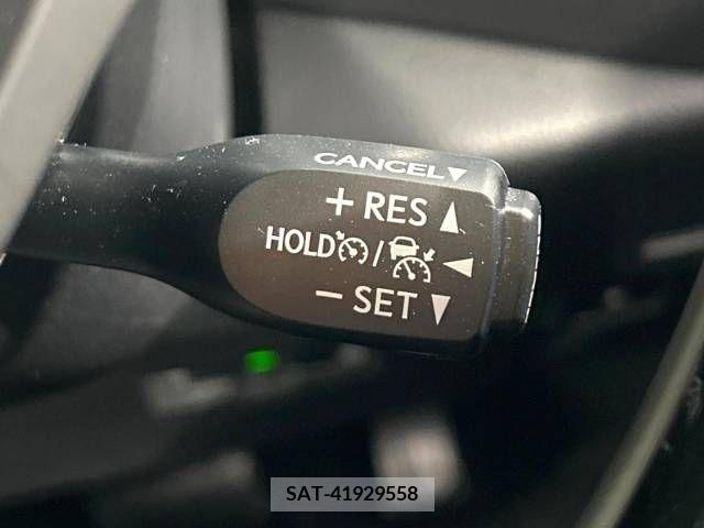 Toyota C-HR 2018-06 294999-5