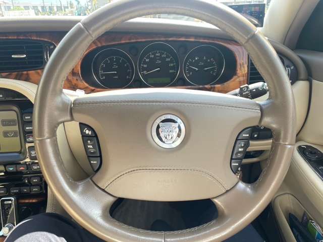 Jaguar XJ SERIES 2007-10 7976-14