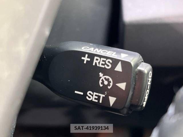 Toyota PRIUS 2014-03 322134-4