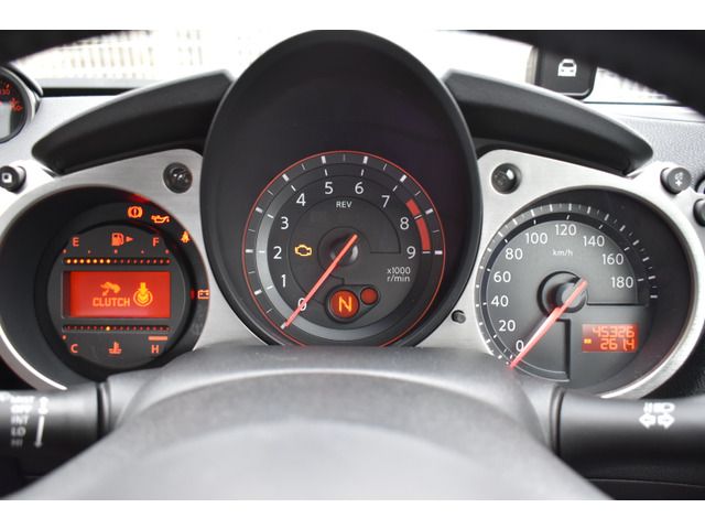 Nissan FAIRLADY Z 2014-03 25643-17