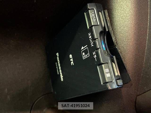 Toyota PASSO 2011-12 393219-4