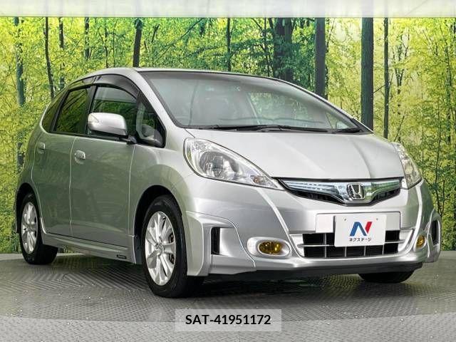 Honda FIT HYBRID 2011-10 343696-16