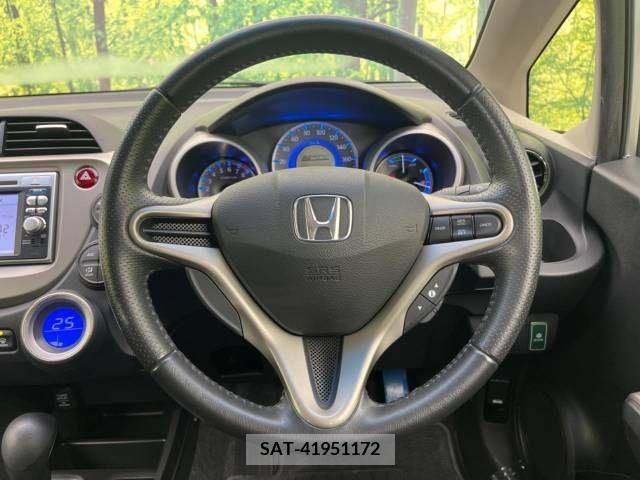 Honda FIT HYBRID 2011-10 343696-11