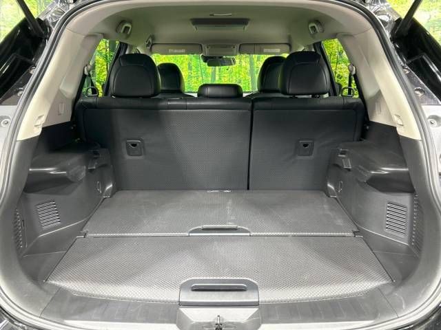 Nissan X-TRAIL 2015-09 181301-10