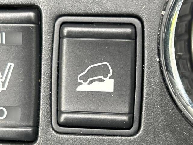 Nissan X-TRAIL 2015-09 181301-5