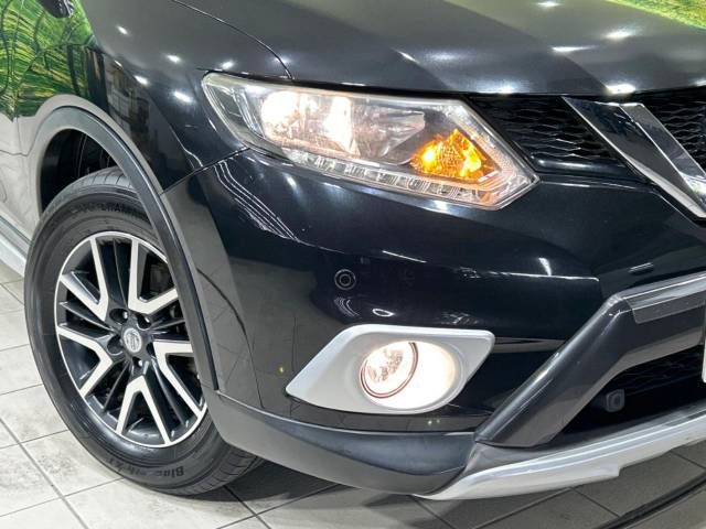 Nissan X-TRAIL 2015-09 181301-12