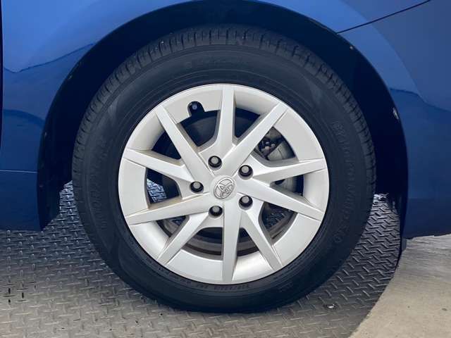 Toyota PRIUS ALPHA 2011-07 18794-16