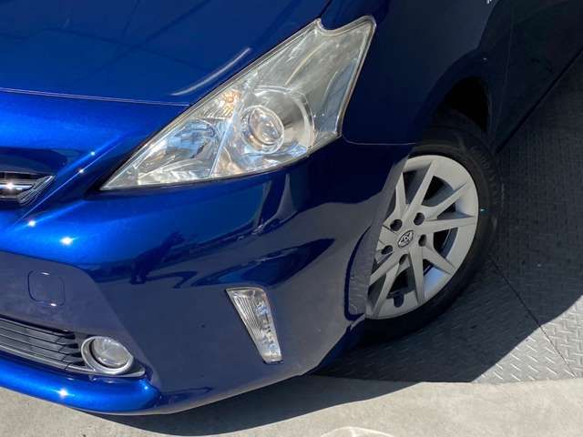 Toyota PRIUS ALPHA 2011-07 18794-5