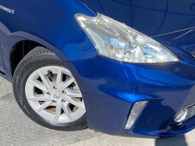 Toyota PRIUS ALPHA 2011-07 18794-8