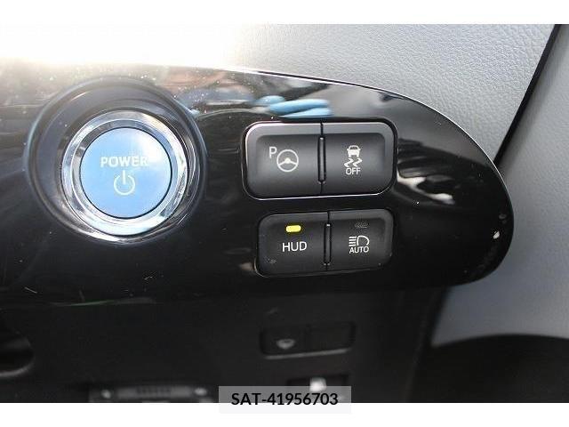 Toyota PRIUS 2017-02 350683-4