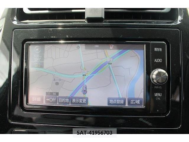 Toyota PRIUS 2017-02 350683-1