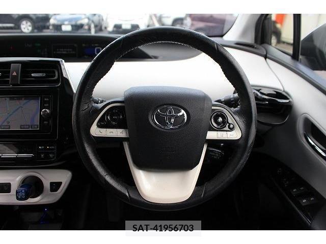 Toyota PRIUS 2017-02 350683-16