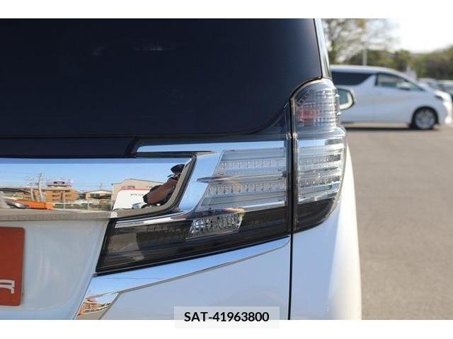 Toyota VELLFIRE 2015-08 374840-12