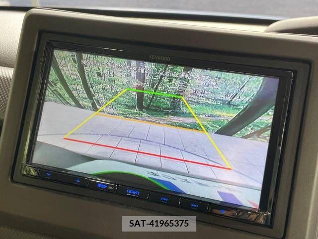Honda N BOX 2020-06 278579-3