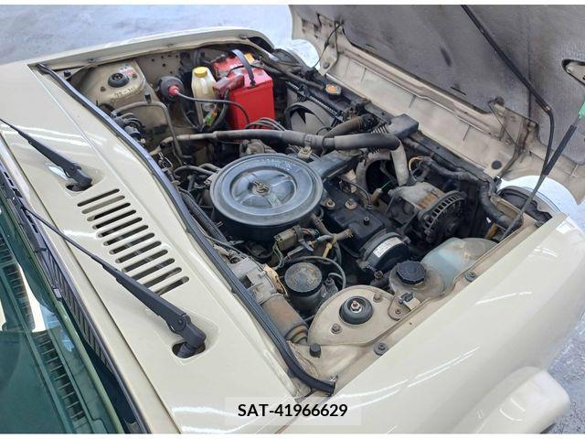 Nissan PAO 1989-10 365973-4