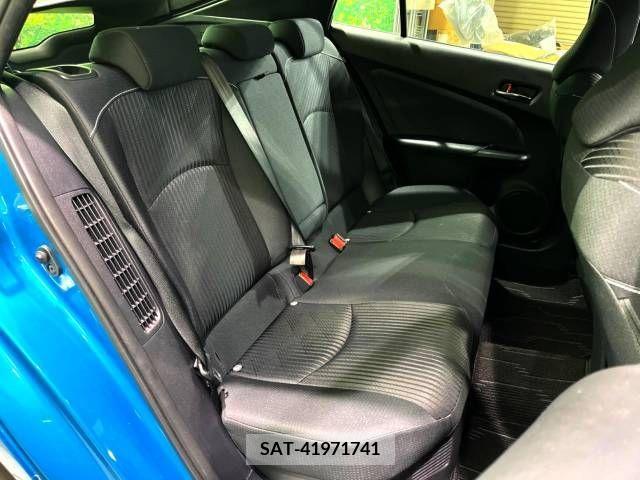 Toyota PRIUS PHV 2021-06 210441-13