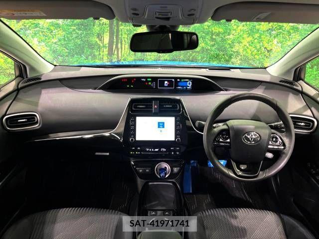 Toyota PRIUS PHV 2021-06 210441-1