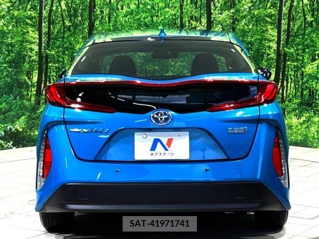 Toyota PRIUS PHV 2021-06 210441-16