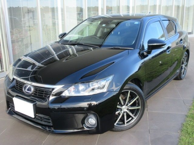 Lexus CT 2012-11 12439-0