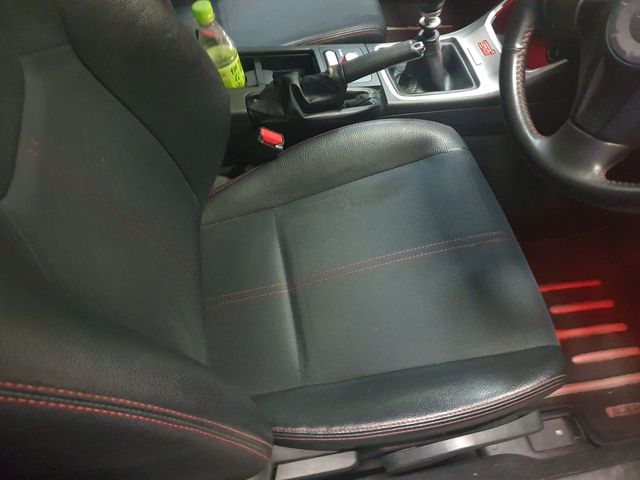 Subaru IMPREZA WRX 2010-02 9337-7