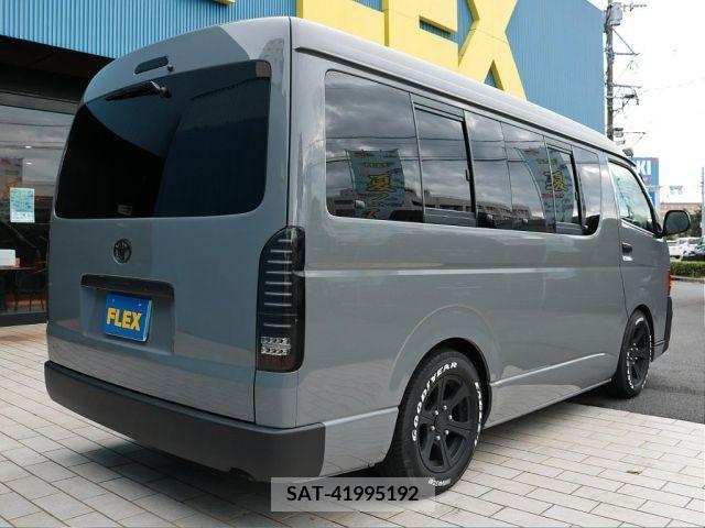 Toyota HIACE WAGON 2014-03 349019-2
