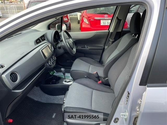 Toyota VITZ 2012-06 204977-1