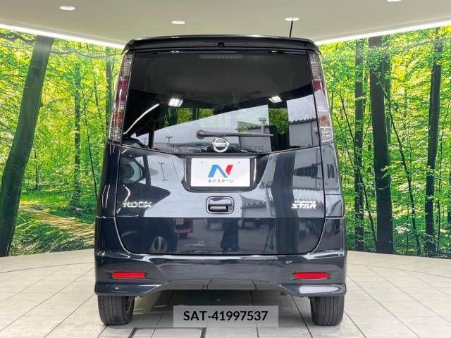 Nissan ROOX 2012-02 388510-15
