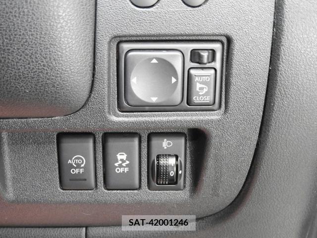 Nissan MARCH 2015-03 397187-29