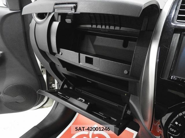 Nissan MARCH 2015-03 397187-26