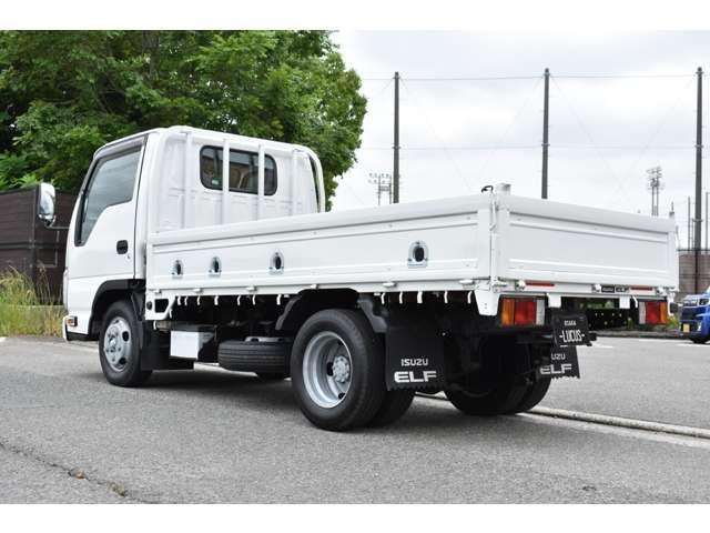 Isuzu ELF TRUCK 2016-03 12937-3