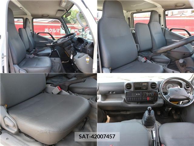 Hino DUTRO 2018-03 296745-21