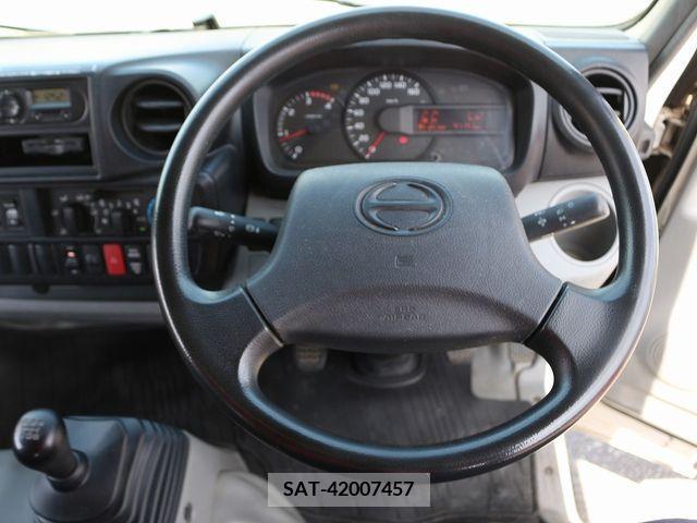 Hino DUTRO 2018-03 296745-23