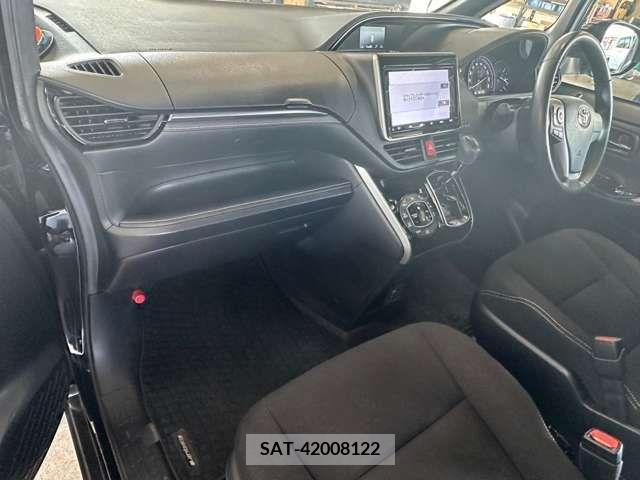 Toyota ESQUIRE 2018-12 321591-18