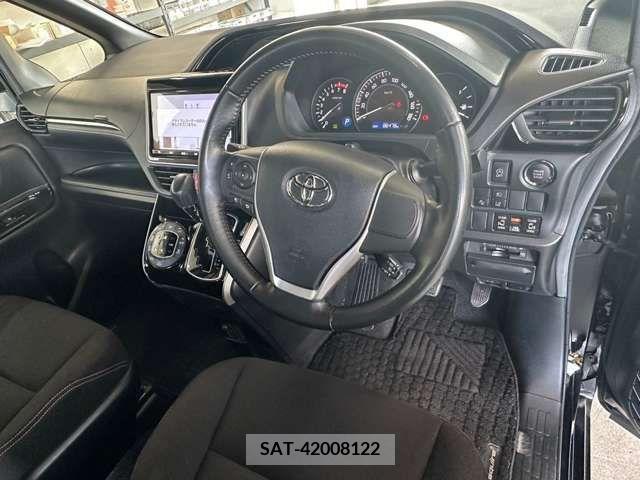 Toyota ESQUIRE 2018-12 321591-17