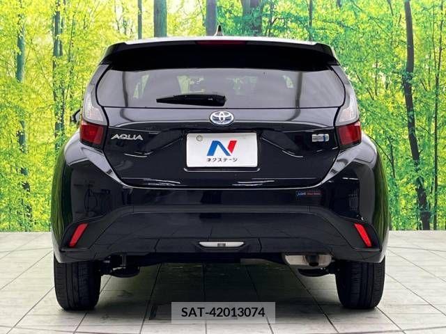 Toyota AQUA 2021-08 233512-15