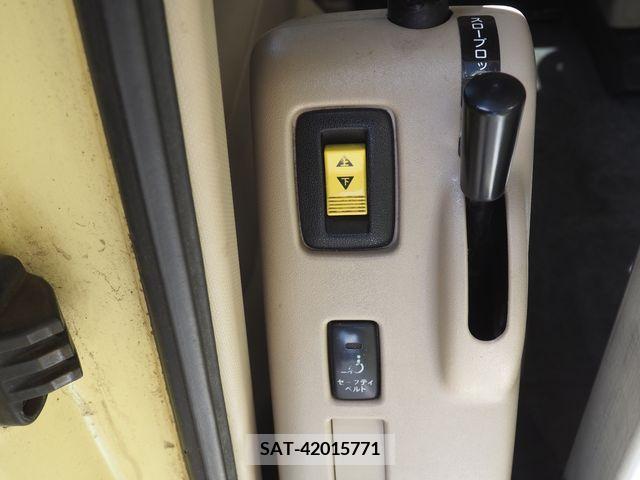 Toyota SIENTA 2009-02 285053-10